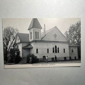 1945 VTG Postcard President Trumans Church Independence Missouri Lambert Moon US